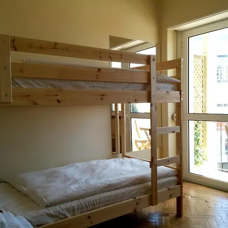 As Mimosas Konukevi Sesimbra