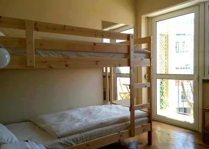 As Mimosas Pensión Sesimbra